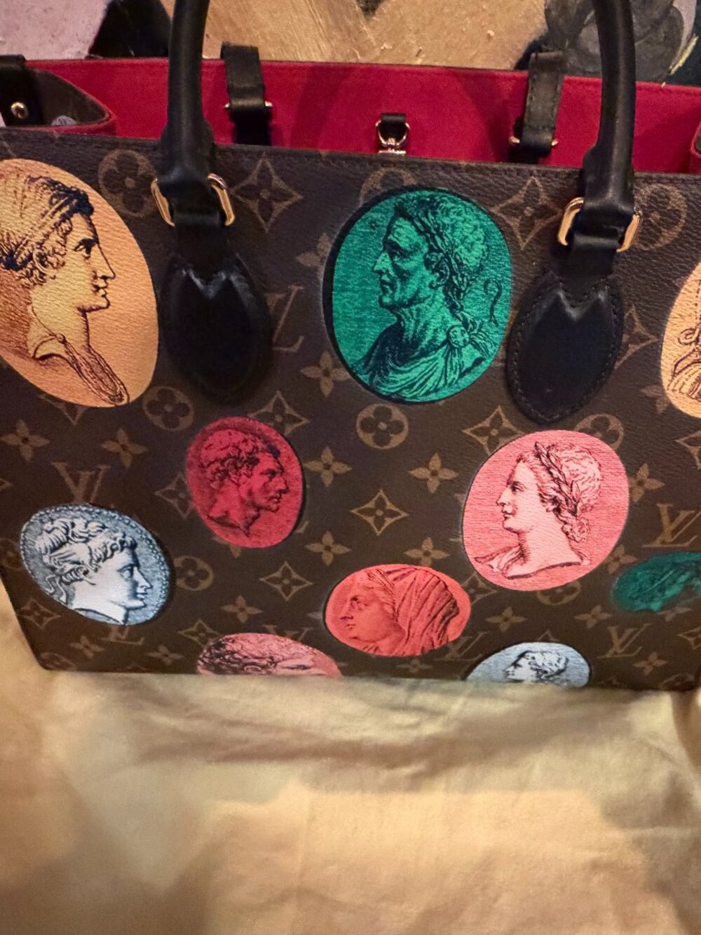 Louis Vuitton x Fornasetti Monogram Cameo OnTheGo MM - Picture 1 of 16